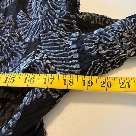 Komarov Black and Gray Velvet Flocked Wrap Dress Size L - Picture 12 of 16